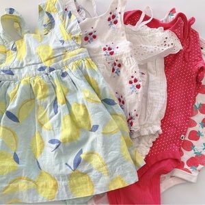 SOLD ! ! GAP Baby Kids Cotton One-piece Dress Bundle *5 Size18-24 months EUC